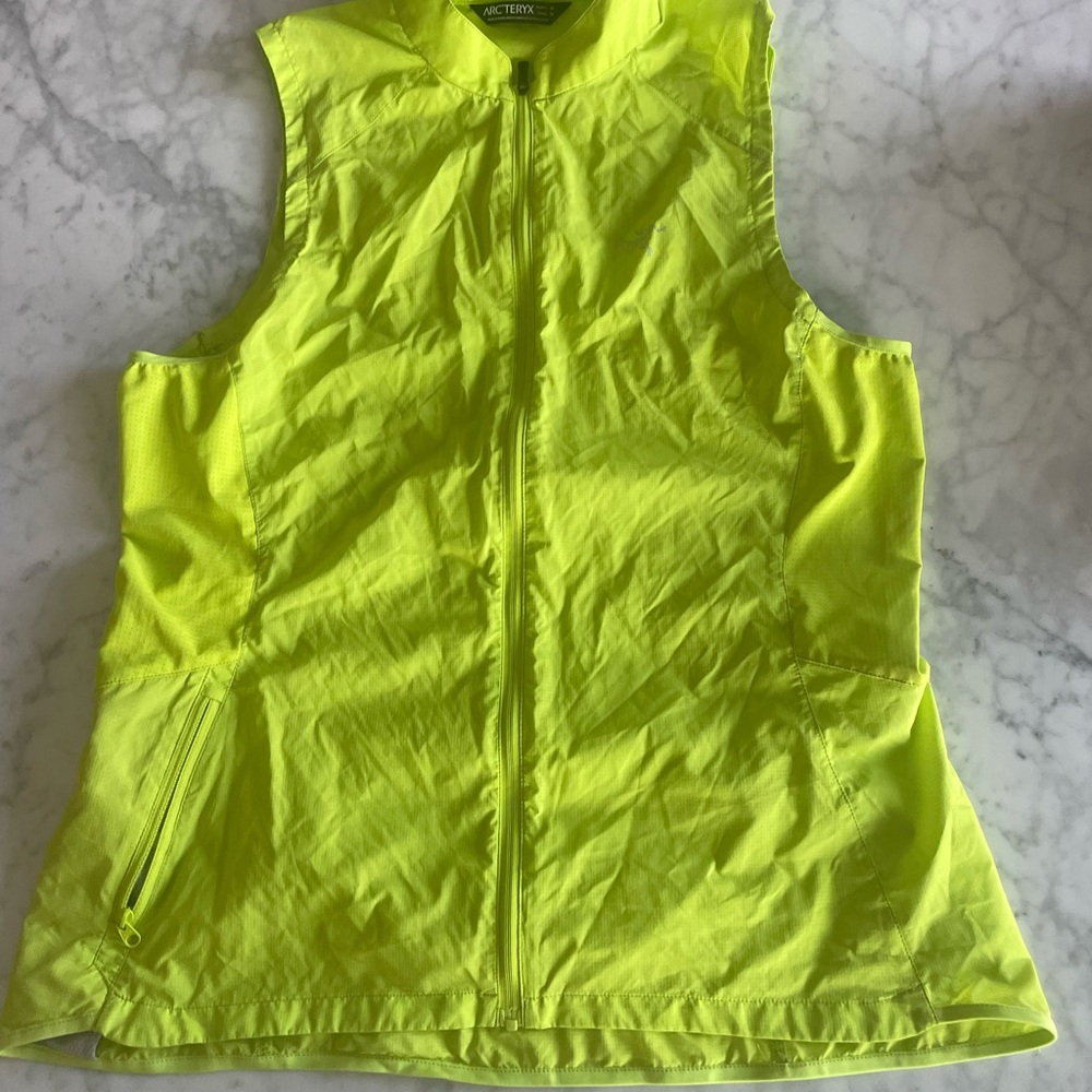 Arc'teryx Women's Cita Vest Neon Yellow Vest